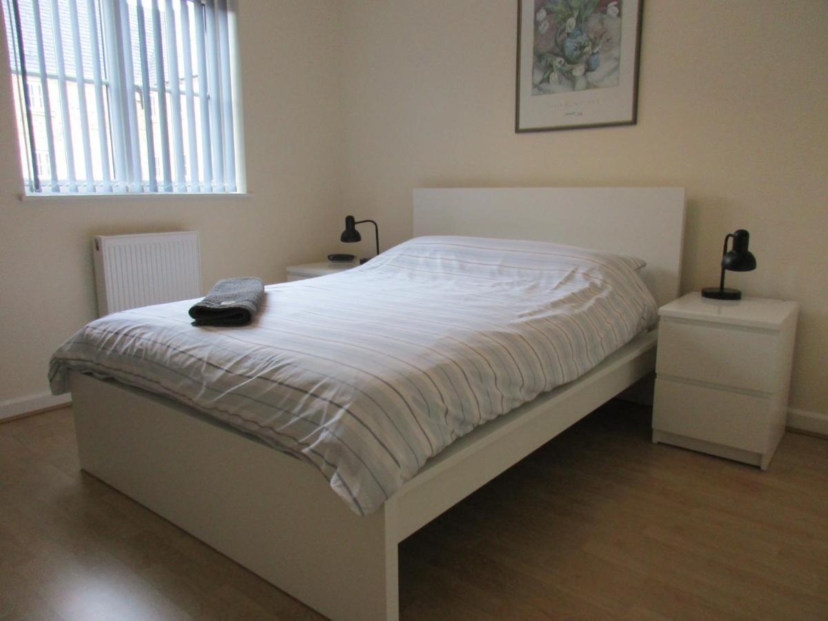 20 Nightingale Gardens, Coton Park, Rugby Cv23 0Wt Exterior foto